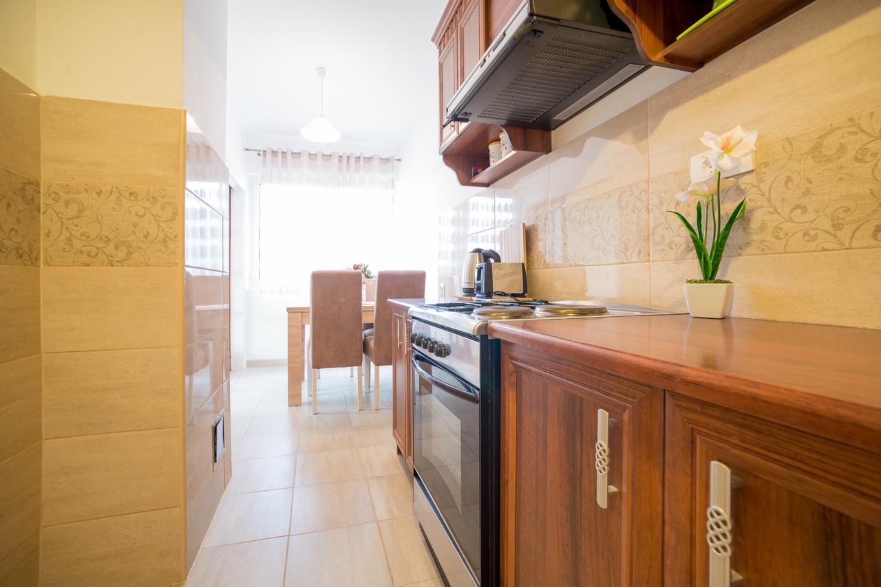 Apartman Andjela Τίβατ Εξωτερικό φωτογραφία