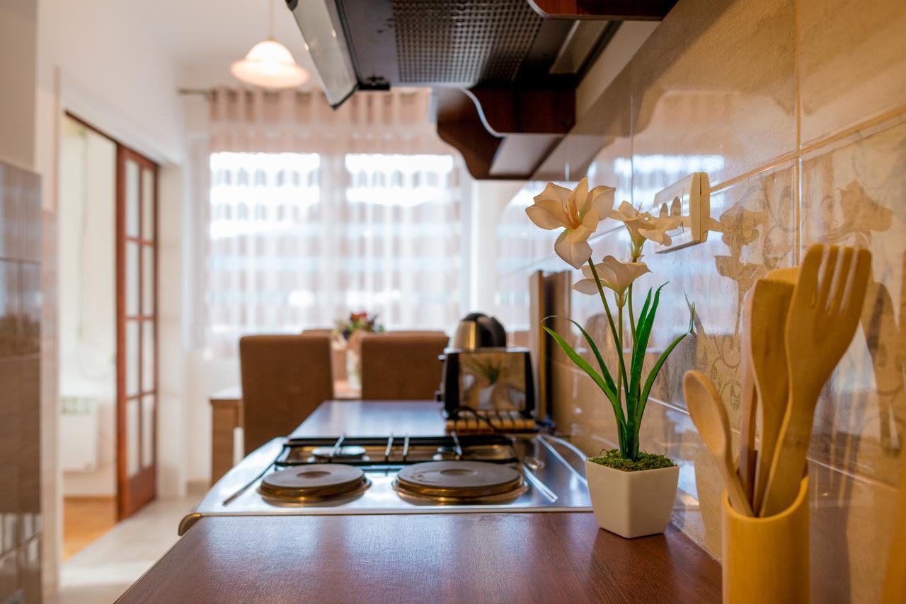 Apartman Andjela Τίβατ Εξωτερικό φωτογραφία
